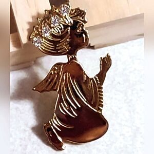 Vintage Angel Child Praying Brooch Pin CZ Crown Gold Tone